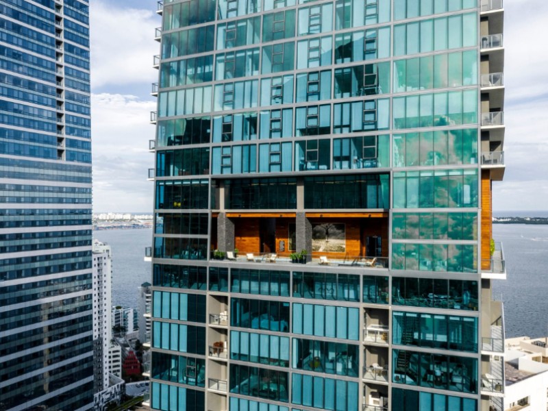 1451 Brickell Ave - Florida - Miami - 33131